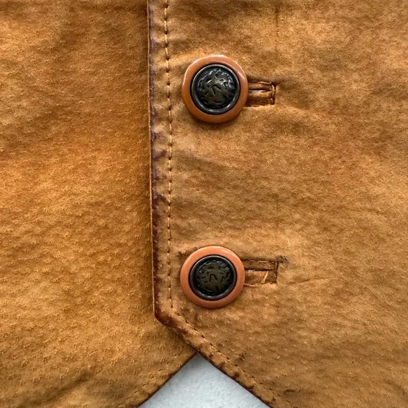 Wilsons The Leather Experts Mens Small Brown Suede Leather Vest Button Up - Picture 3 of 7